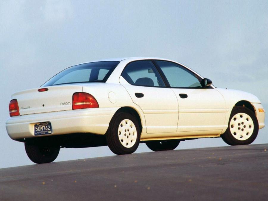  Plymouth Neon 1994 года  (фото 4 из 6)